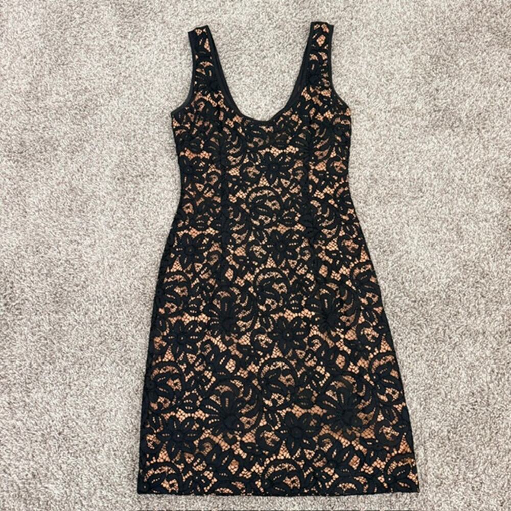 Nicole Miller New York‎ City Dress Black Floral Lace Overlay Nude Lining Women 2